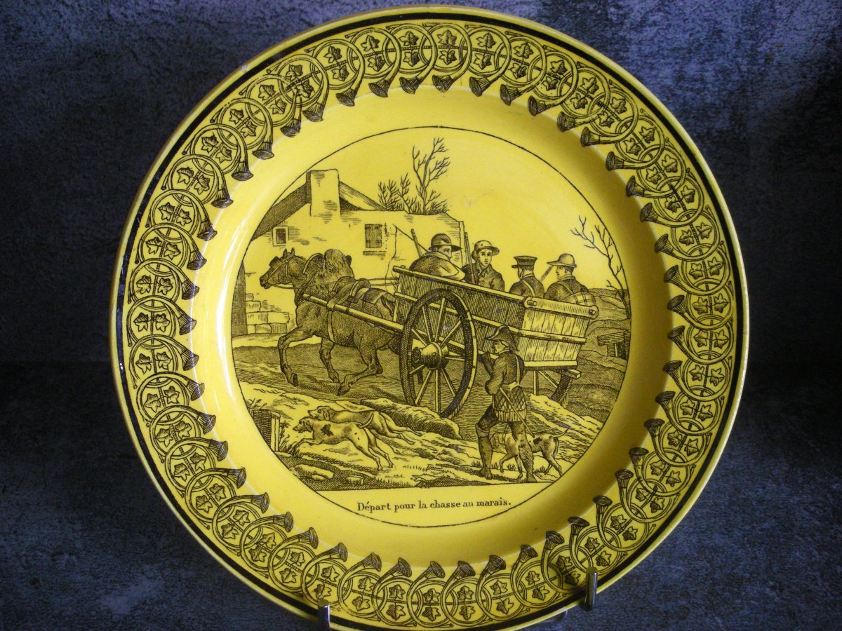 6  Assiettes  Faïence  Fine  Jaune  Décor  Chasse  1825  de  Montereau  -photo-1