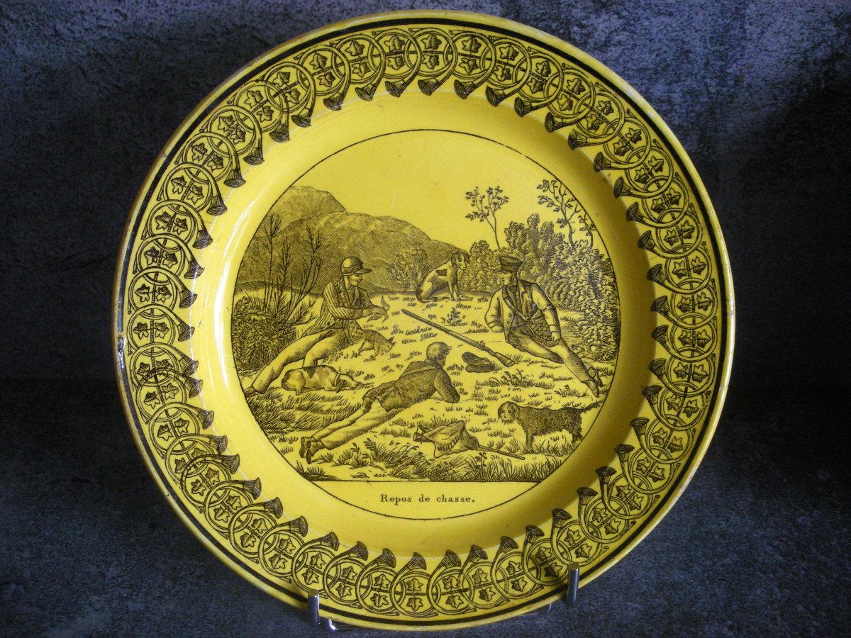 6  Assiettes  Faïence  Fine  Jaune  Décor  Chasse  1825  de  Montereau  -photo-2
