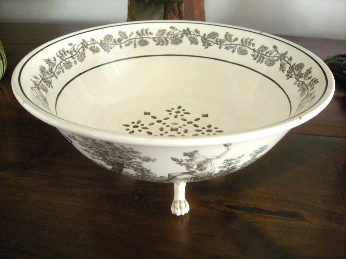Egouttoir  à  Fraises  en  Faïence  Fine  1806  Manufacture  de  CREIL-photo-8