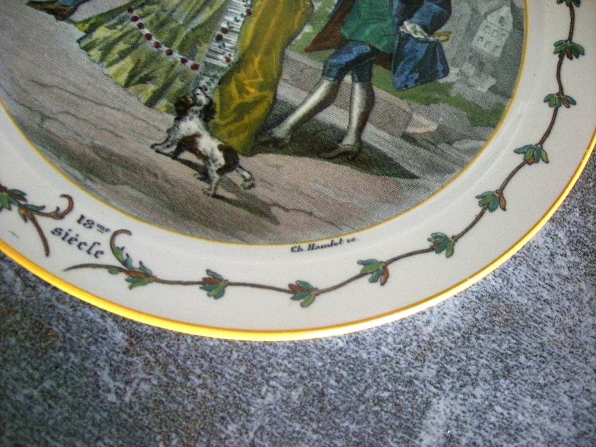 4  Plates  Polychrome  "  National Costumes  "  Creil And Montereau-photo-3