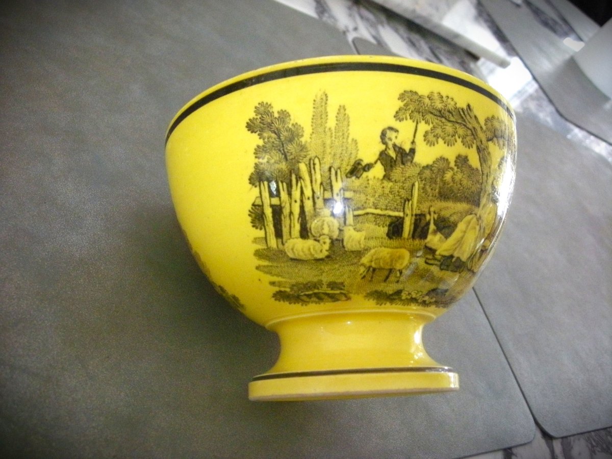 Bol  Faïence  Fine  Jaune  1820  décor  Enfants  signé  Montereau-photo-4