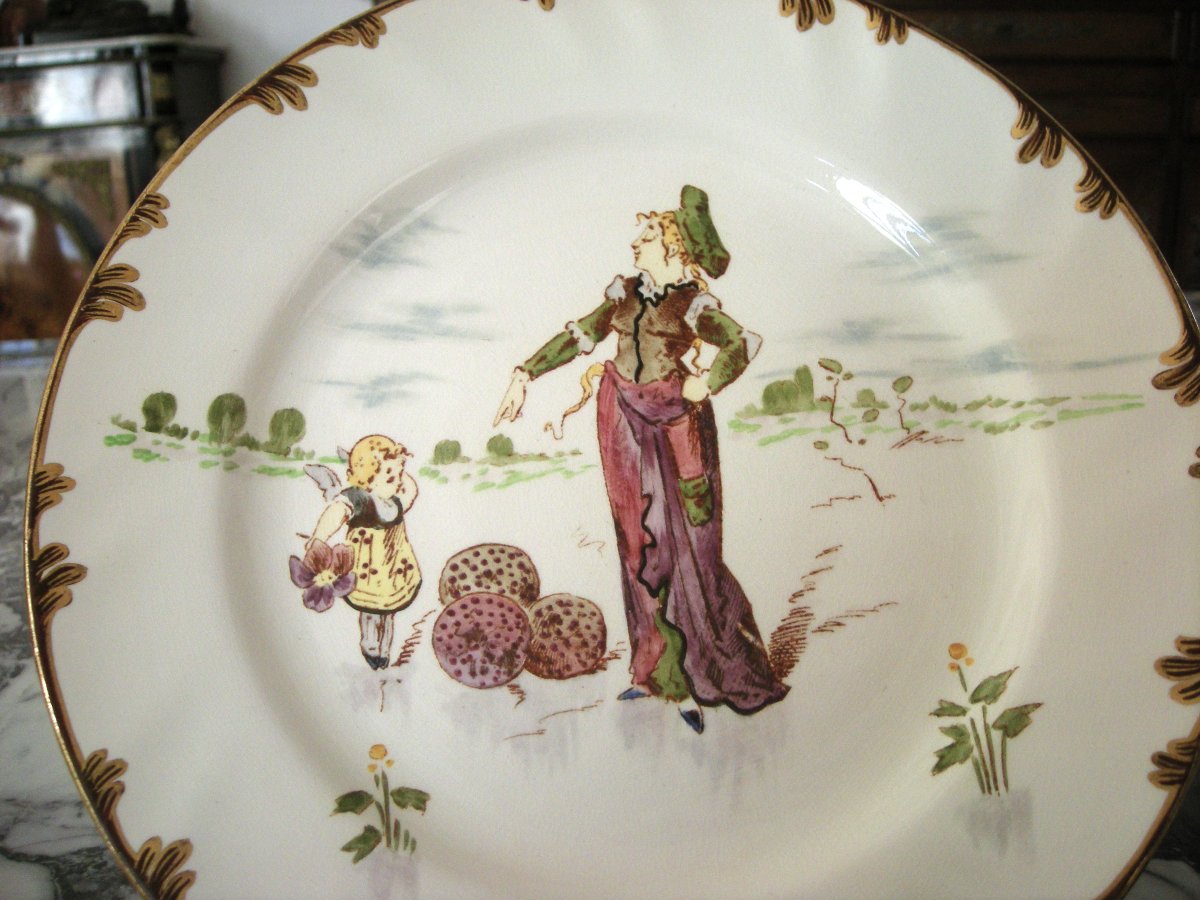 6  Plates  Earthenware  1878  "service Parisien"  From  Creil Montereau-photo-1