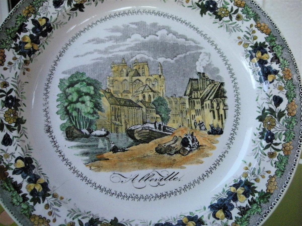 5 Plates In Faience Decor -photo-3