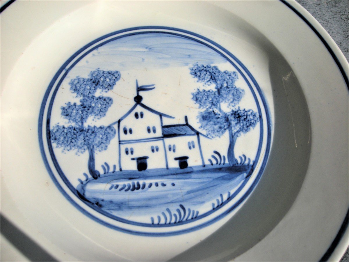 Rare  Assiette  Faience  Fine  Debut  XIXème  Signee  Allioud  En  Creux-photo-1