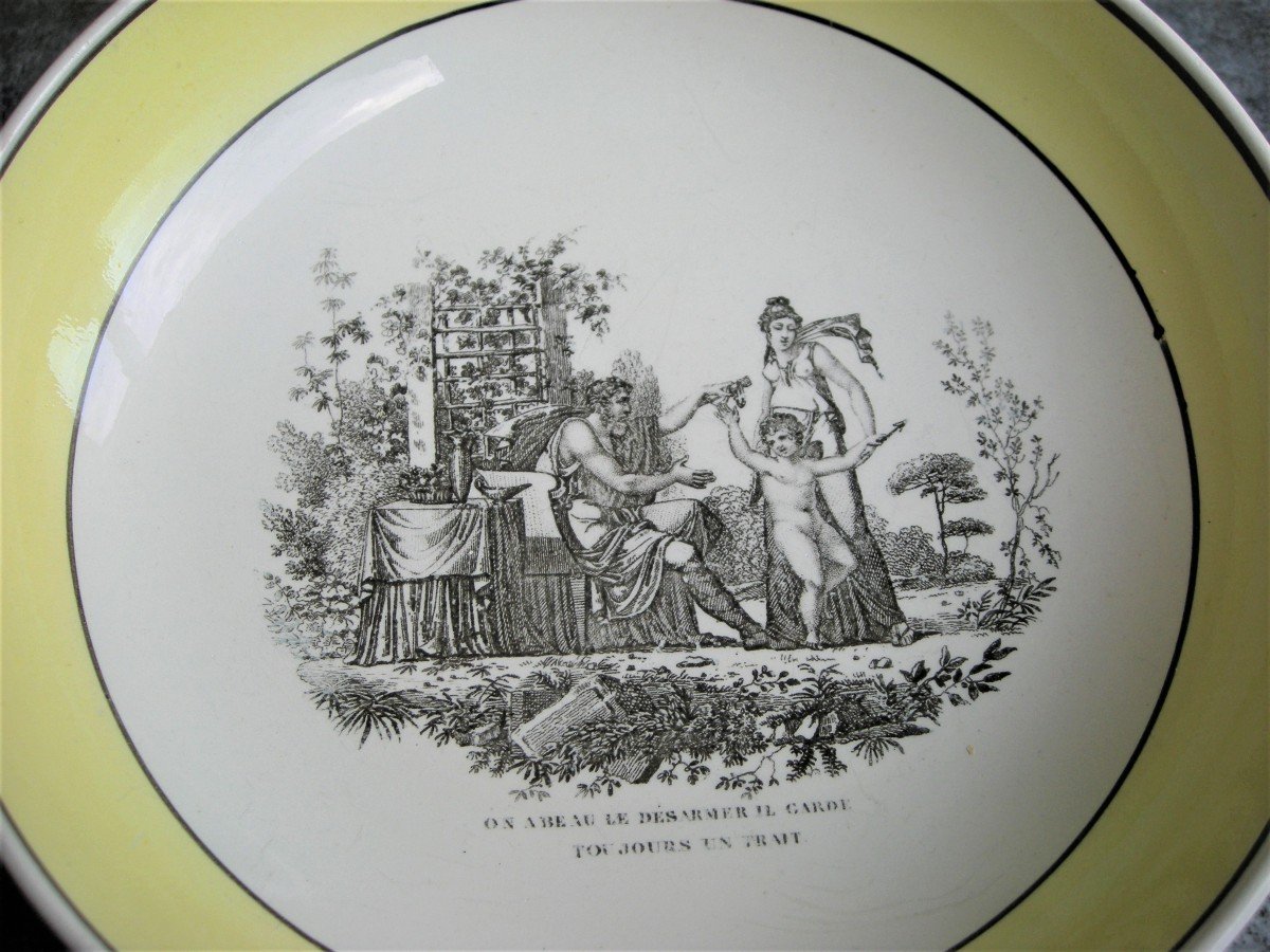 Round And Hollow Dish In Fine Earthenware Decor Grisaille De Creil Around 1818-photo-2