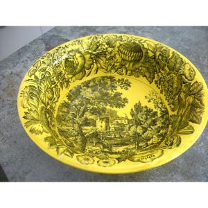 Yellow Fine Earthenware Pedestal Basin Circa 1833 From Montereau