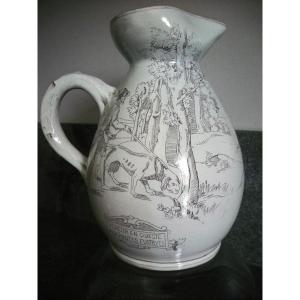 Pitcher Early 20th Century Decor "hunting" Manufacture De Pierrefonds
