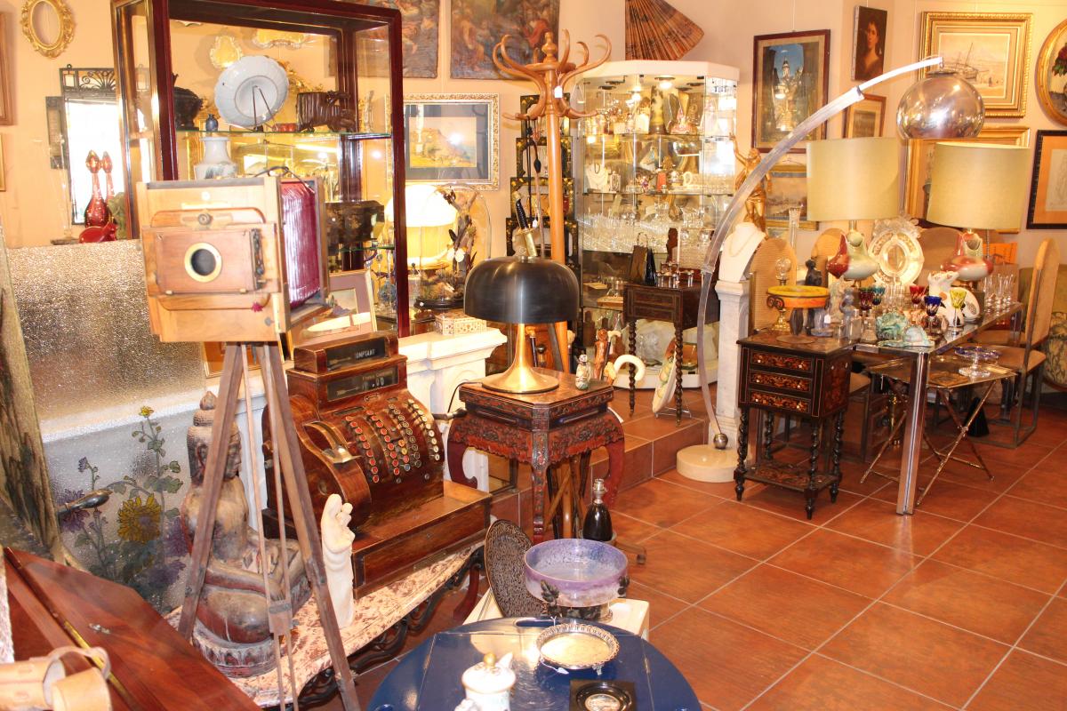 antiquites-saint-francois-diapo-1