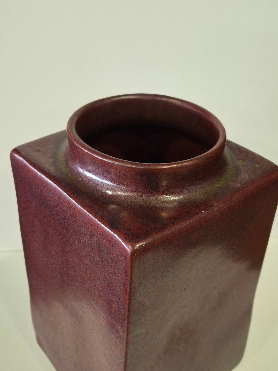 TIM et JACQUELINE ORR. VASE EN PORCELAINE EMAILLÉE-photo-1