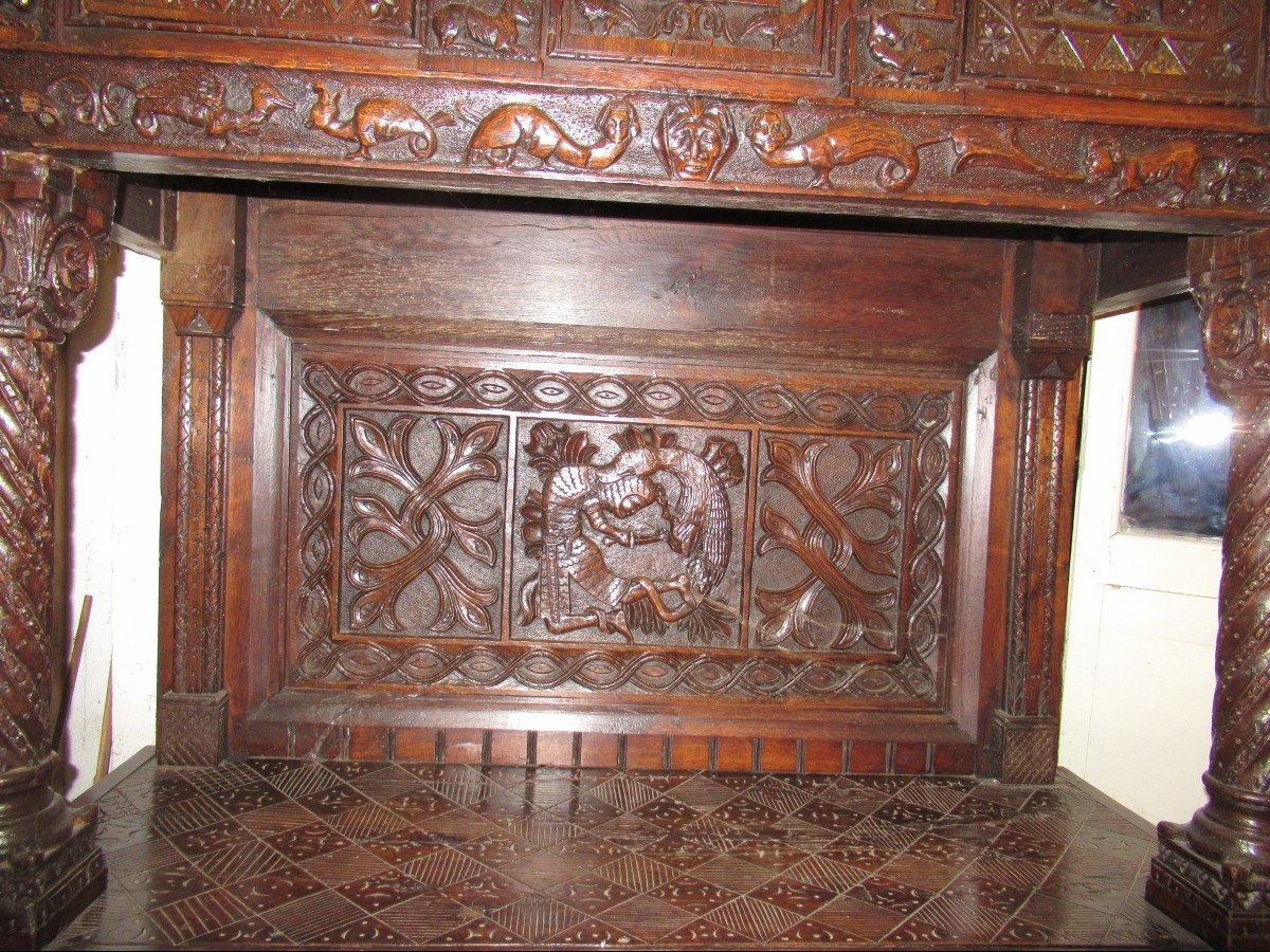 French Renaissance Dresser-photo-4