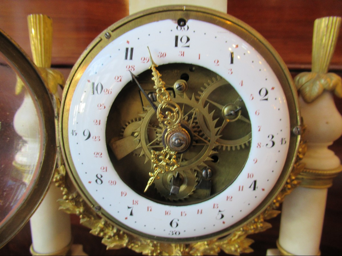 Pendule époque Louis XVI  mouvement squellette  avec quantième des jours-photo-1