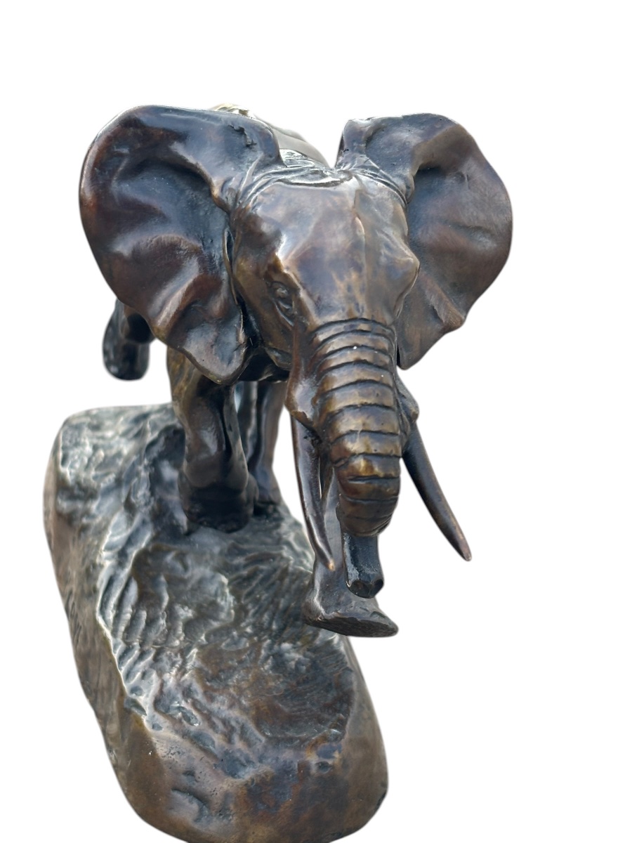 Sculpture Eléphant en bronze d'après Antoine Louis Barye-photo-3
