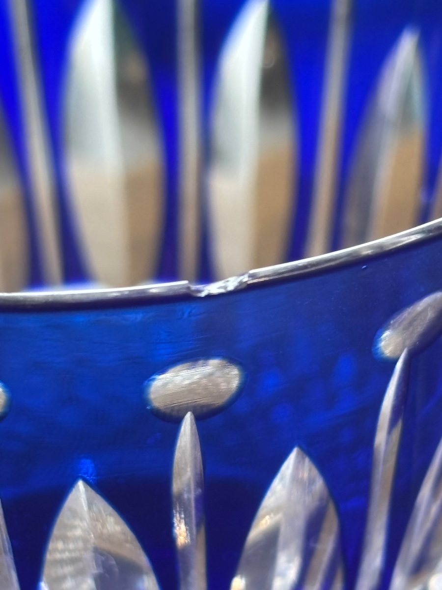 Set Of Two Cobalt Blue Saint Louis Glasses, 19.8 Cm Tall (one Glass Has A Chip—see Photos) -photo-4