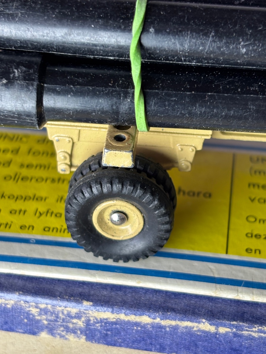 Dinky Super Toys Unic Saharan Tractor-photo-3