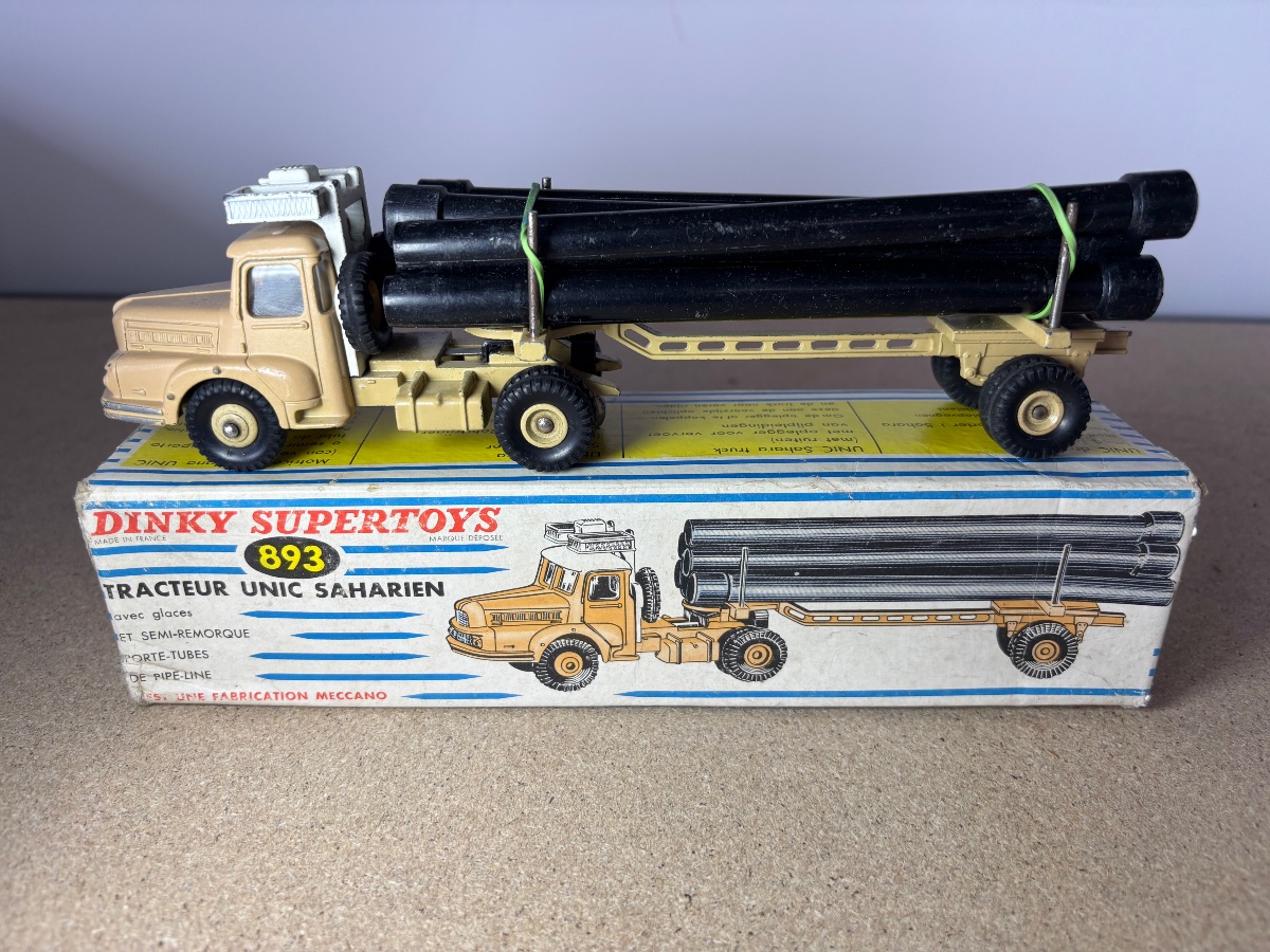 Dinky Super Toys Unic Saharan Tractor