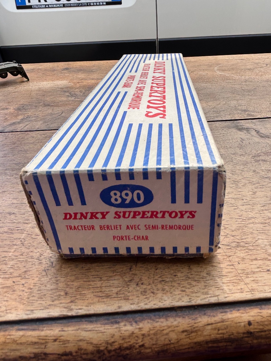 DINKY SUPERTOYS TRACTEUR BERLIET AVEC SEMI-REMORQUE PORTE-CHAR-photo-3
