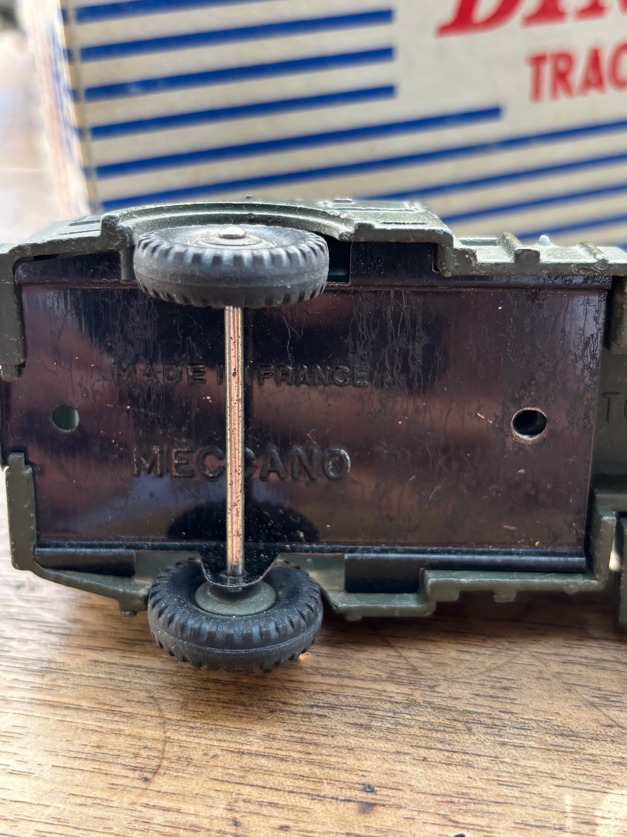 DINKY SUPERTOYS TRACTEUR BERLIET AVEC SEMI-REMORQUE PORTE-CHAR-photo-6