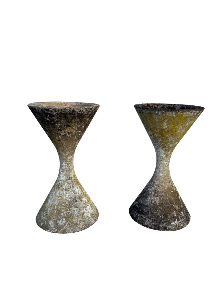 Pair Of Diabolo Pots By Willy Guhl, 64 Cm Tall