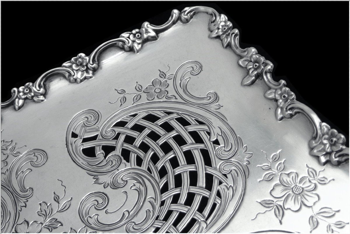 Tiffany & Co,  Londres  - Plateau Gravé et Repercé En Argent Massif -photo-3