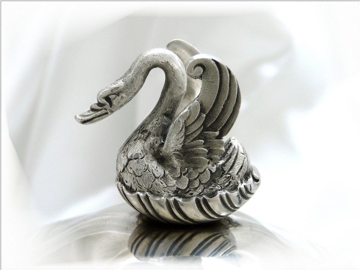 Large Teapot Jug In Solid Silver With Eagle And Swan Decor Minerva 950-photo-2