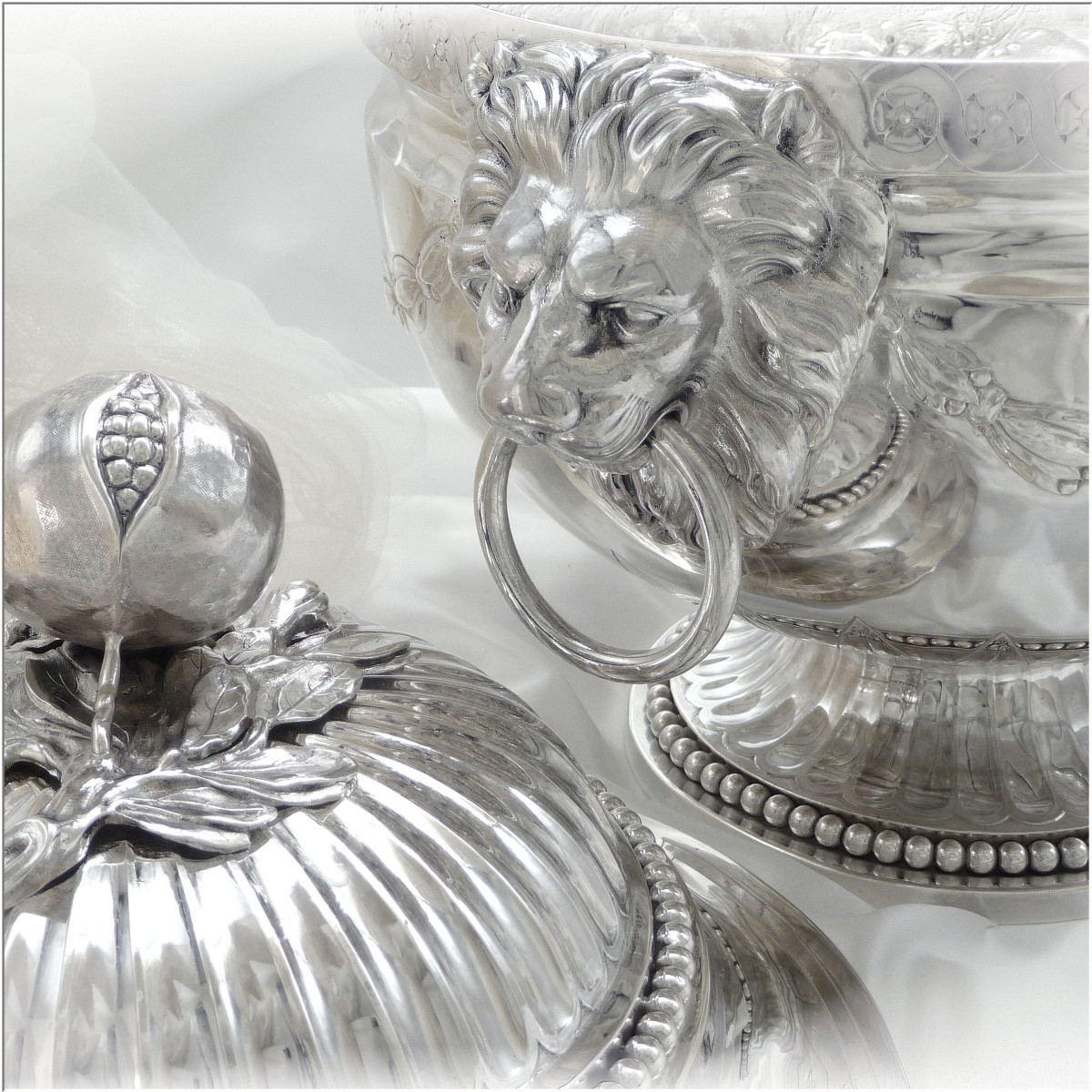 PUIFORCAT Centre de Table  Soupière/Légumier  Argent Massif  - Prises Têtes de Lion -  XIX°s.  -photo-4