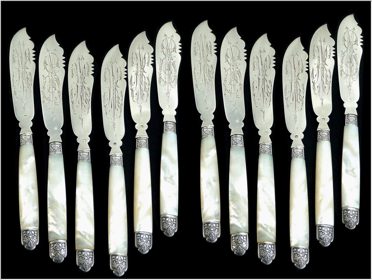 Robert Linzeler - Sterling Silver & Mother-of-pearl Fish Cutlery Set, Minerva 950-photo-3