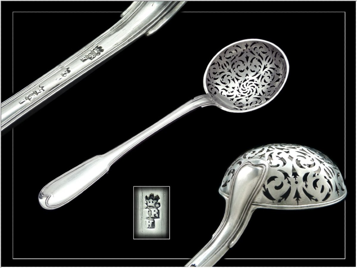 Orfèvrerie 18°. - Cuillère à Sucre En Argent Massif Sugar Spoon - Epoque XVIII°s.
