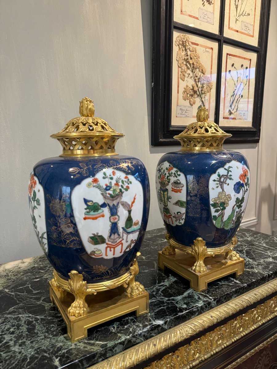 Pair Of Pots Pourris By The Crystal Staircase, Samson Porcelain From Napoleon III Period-photo-4