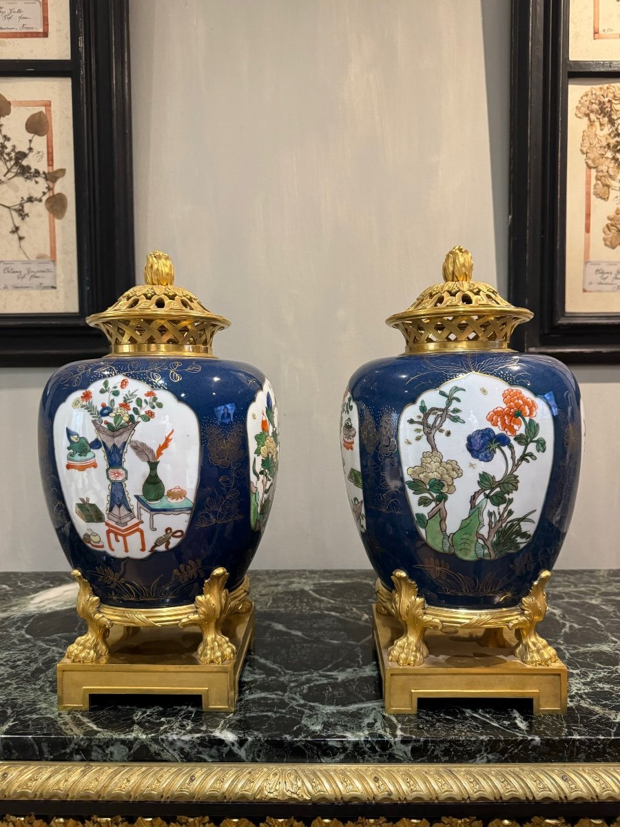 Pair Of Pots Pourris By The Crystal Staircase, Samson Porcelain From Napoleon III Period-photo-7