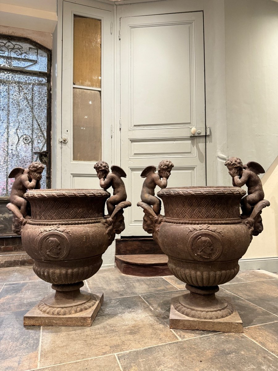 Paire De Vases “aux Angelots” En Fonte D’après Claude Ballin Fonderie Du Val D’osne XIX ème -photo-7