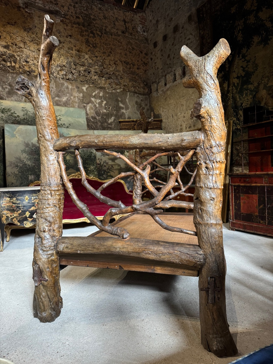 Lit brutaliste en bois exotique vers 1970 -photo-6
