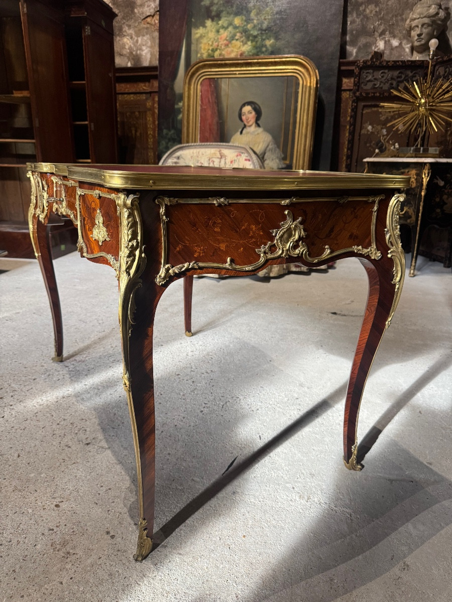 Bureau plat de style Louis XV en marqueterie d’époque Napoléon III-photo-3