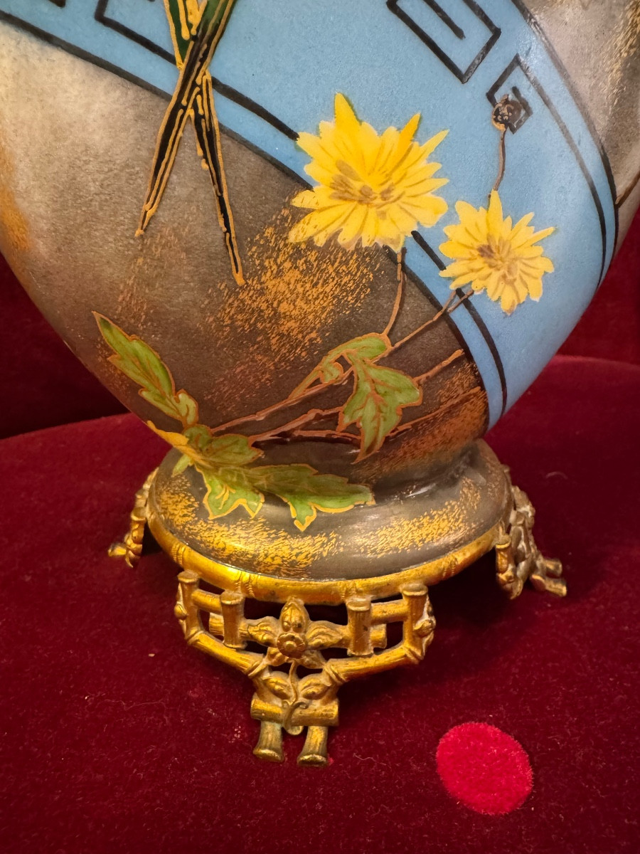 Baccarat Pair Of Opaline Vases With Japonisme Decoration From The Napoleon III Period-photo-1