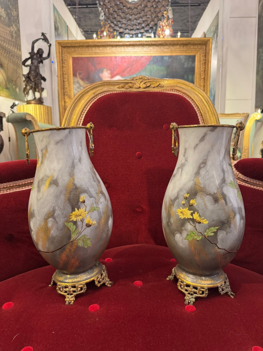 Baccarat Pair Of Opaline Vases With Japonisme Decoration From The Napoleon III Period-photo-4