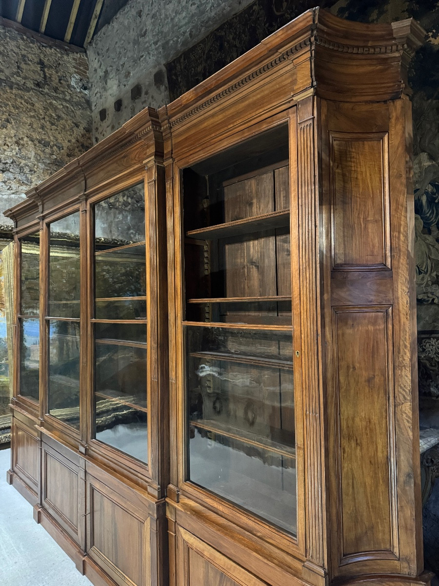 Bibliothèque de style Louis XVI fin du XVIII ème en Noyer -photo-3