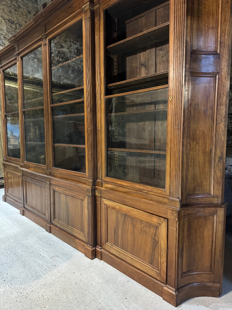 Bibliothèque de style Louis XVI fin du XVIII ème en Noyer -photo-5