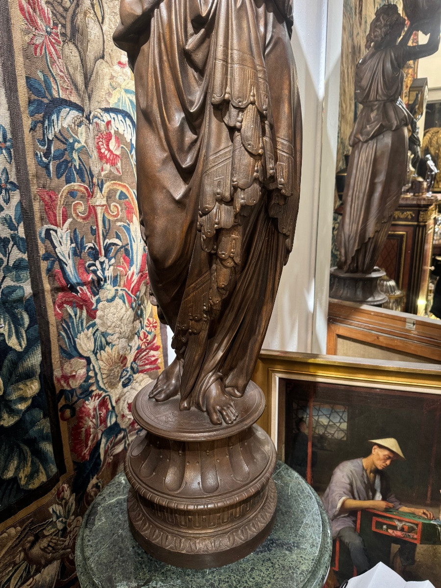 Femme drapée à l’antique en régule patiné 1m55 -photo-1