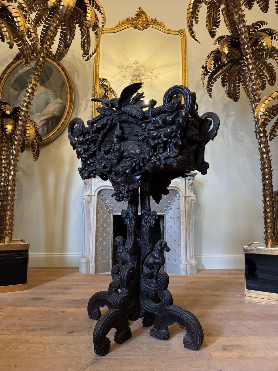 Carved Wooden Planter, Black Forest Work, 19th Century -photo-2