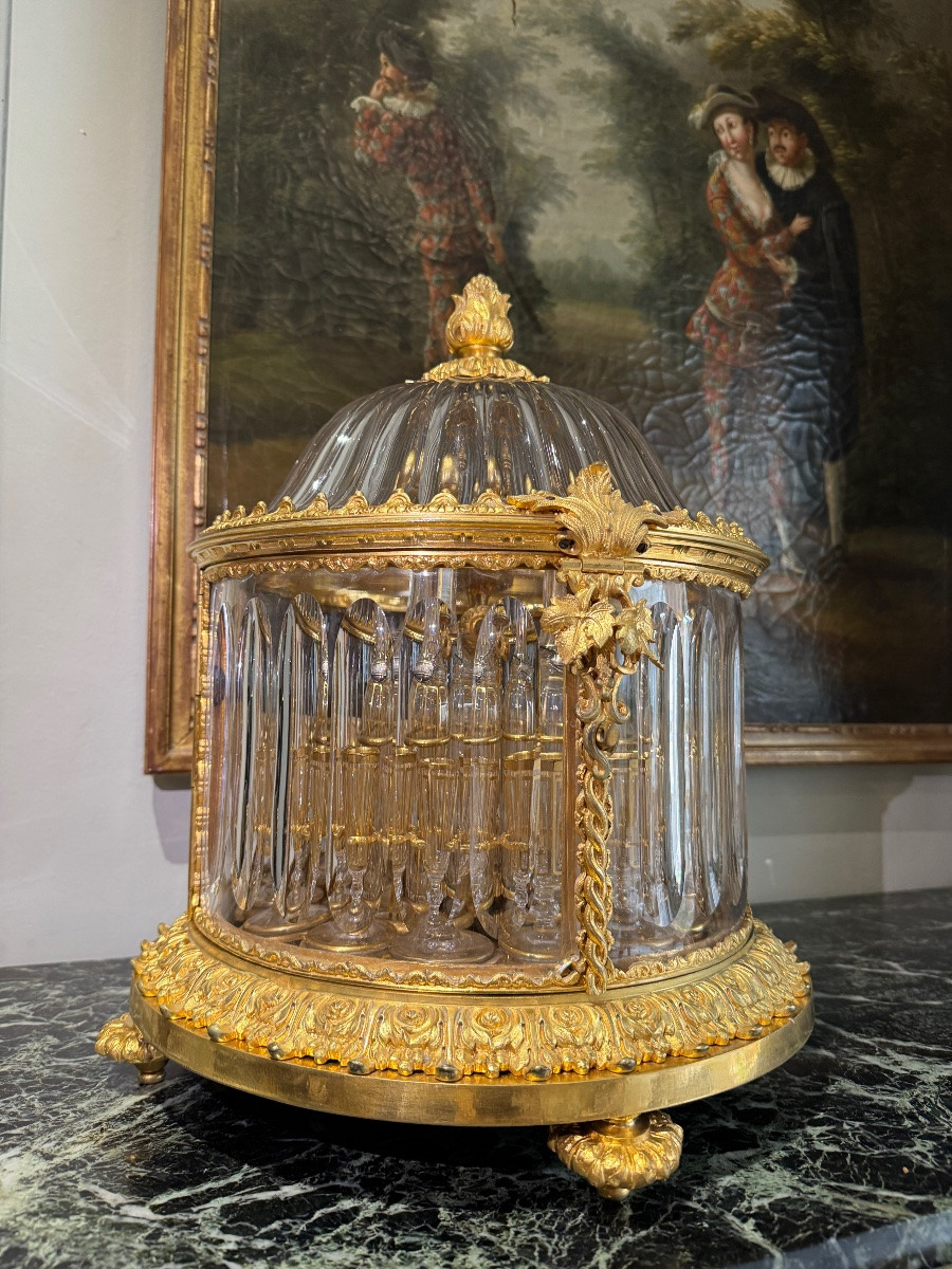 Cave à liqueur en cristal taillé attribuée à Baccarat -photo-2