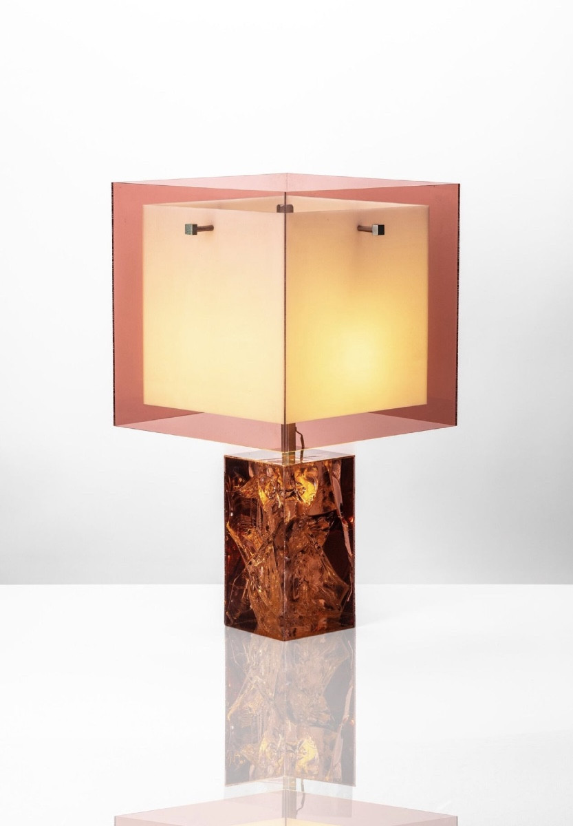 Lampe en résine fractale par Pierre Giraudon 
