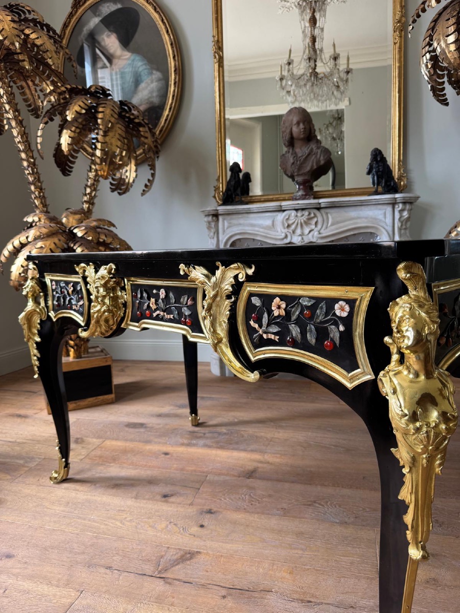 Flat Desk With Hardstone Inlay Attributed To Mathieu Befort -photo-3