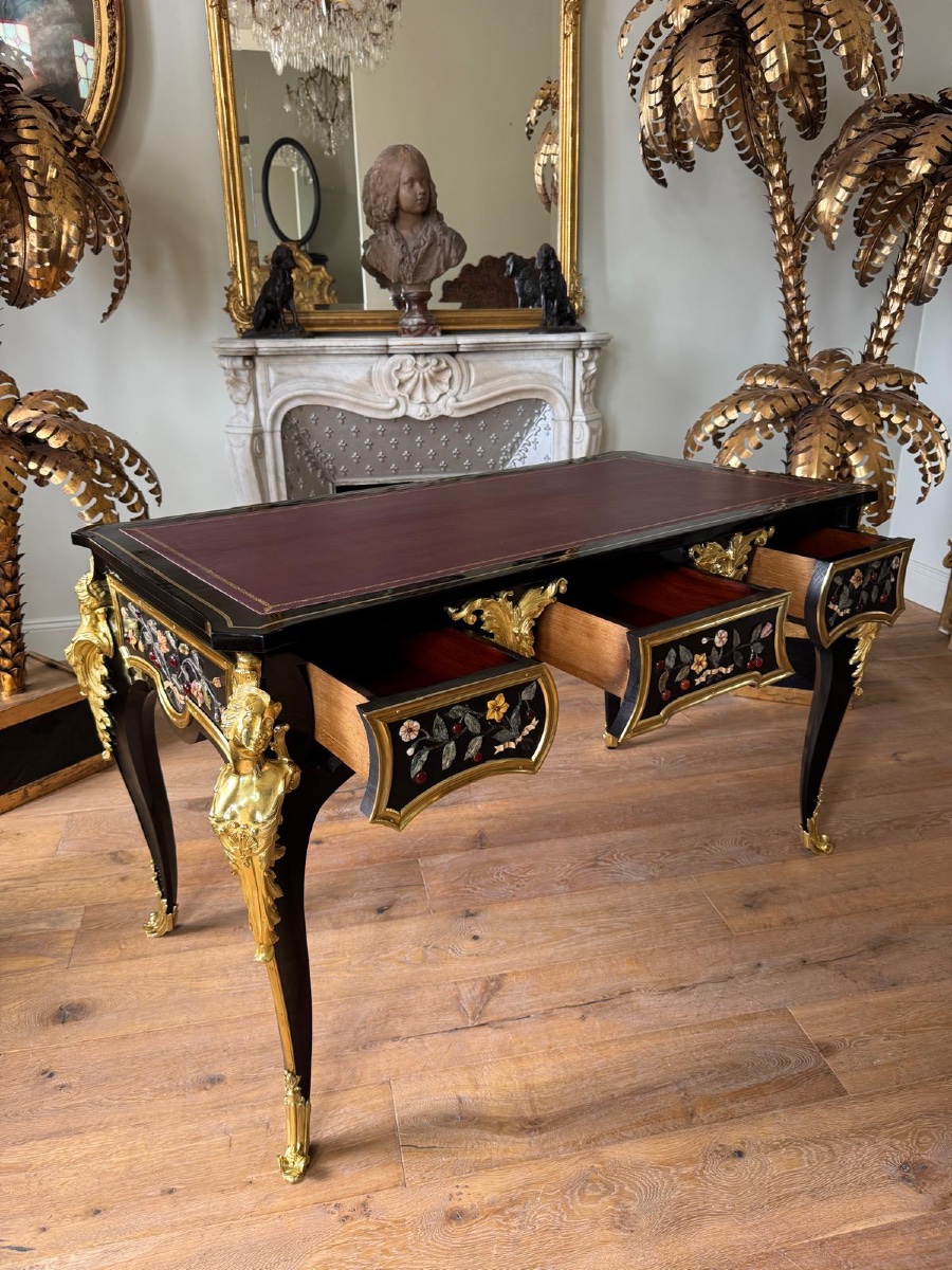 Flat Desk With Hardstone Inlay Attributed To Mathieu Befort -photo-8