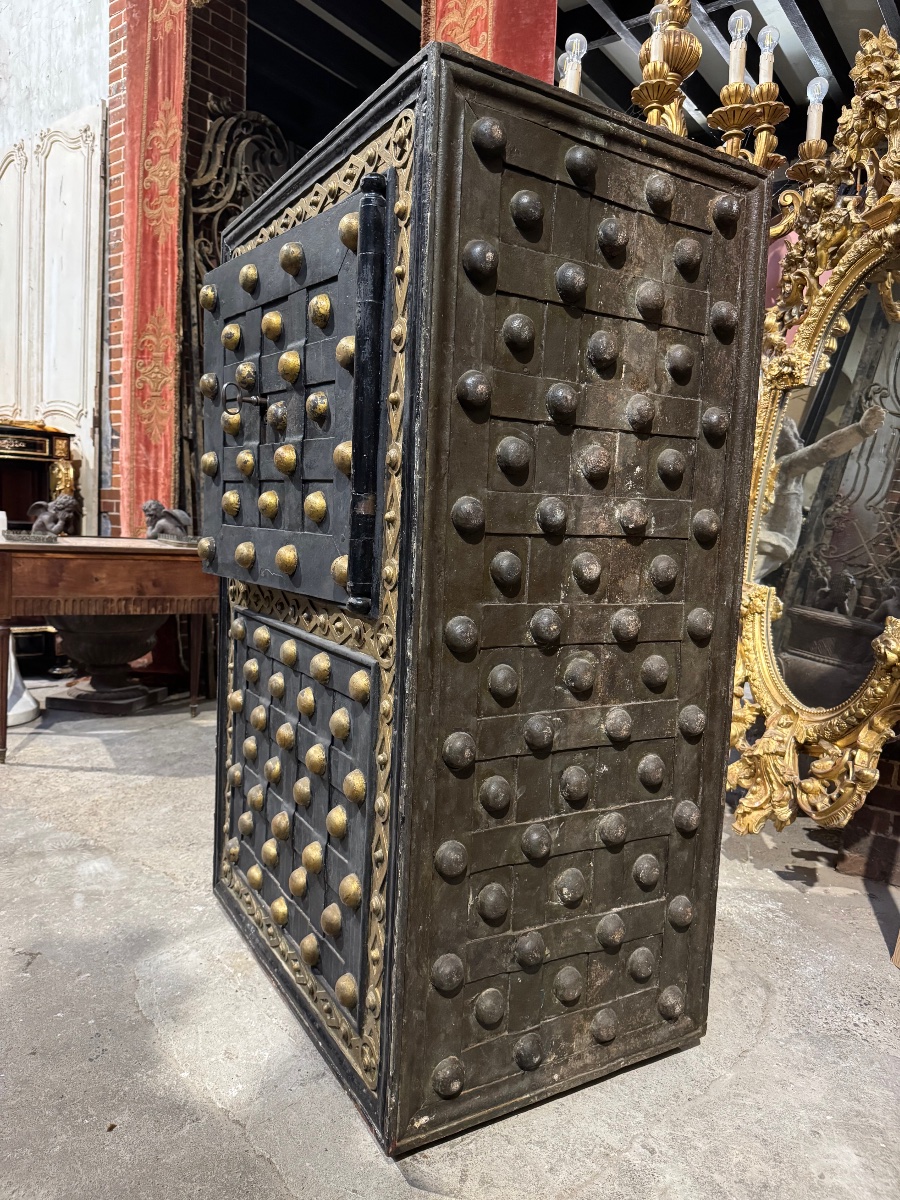 19th-century Studded Safe From The South Of France -photo-1