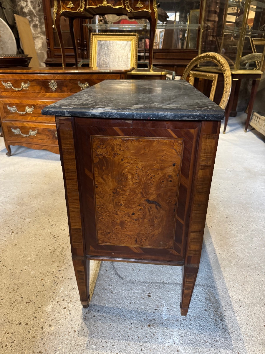 Commode alsacienne d’époque Louis XVI en marqueterie XVIII ème siècle -photo-1