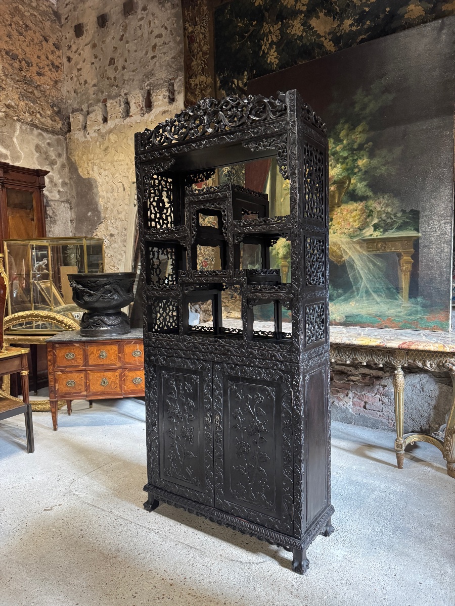 Ironwood Bookcase, 19th-century Southern China -photo-2