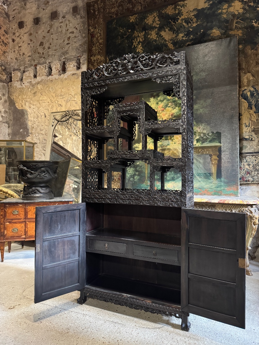 Ironwood Bookcase, 19th-century Southern China -photo-2