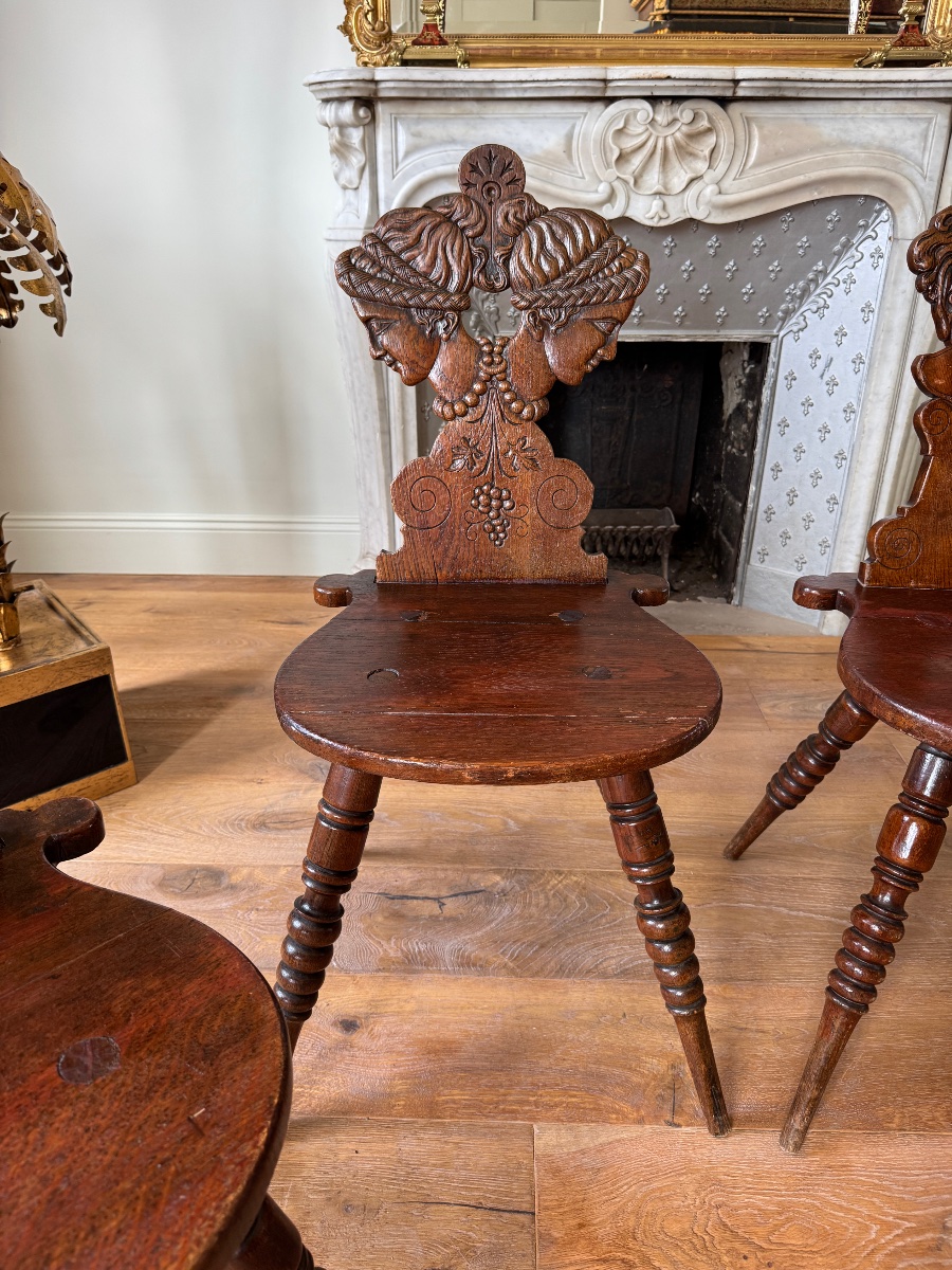 Set Of 4 Chairs With 19th-century Grotesque Motifs -photo-2