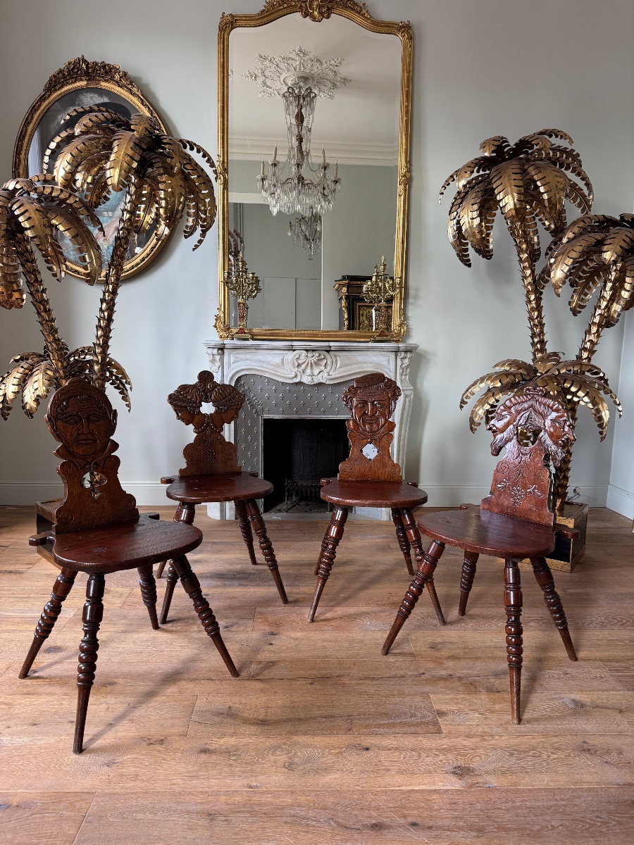 Set Of 4 Chairs With 19th-century Grotesque Motifs 
