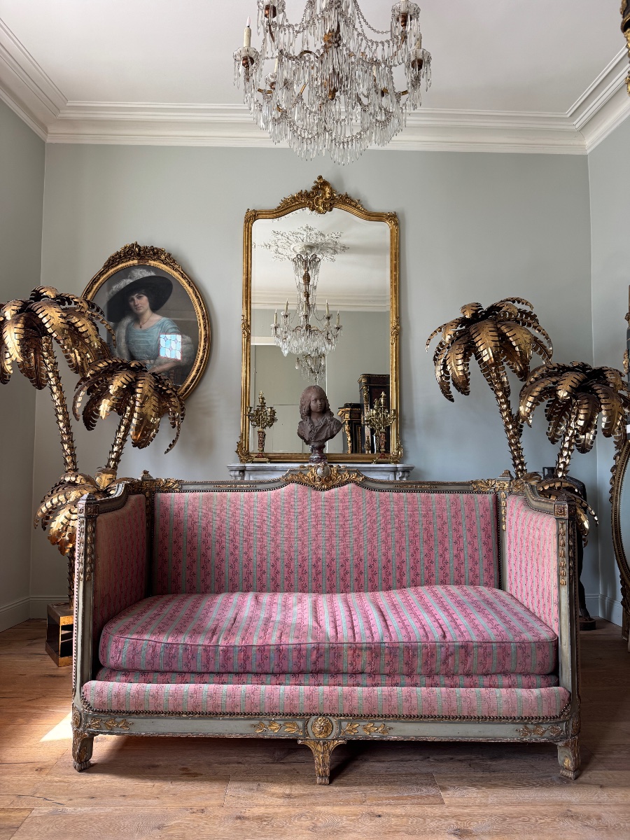 Canapé de style Louis XVI en bois réchampie et bois doré d’époque Napoléon III