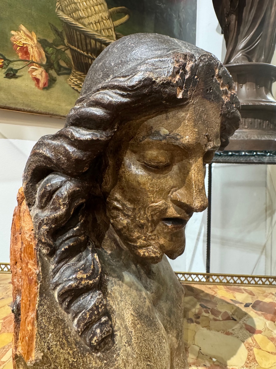 Christ en bois sculpté polychrome du XVII ème -photo-3